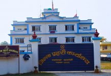 सर्लाहीमा प्रहरीकै संरक्षणमा खुलेआम तस्करी